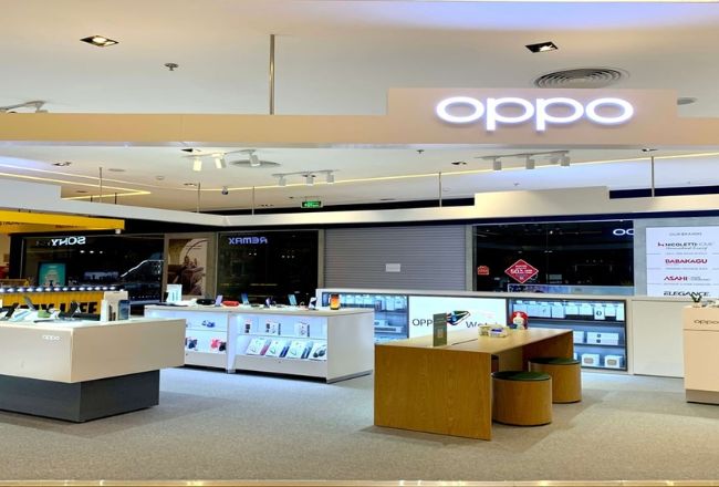 Cửa hàng của hãng điện thoại Oppo
